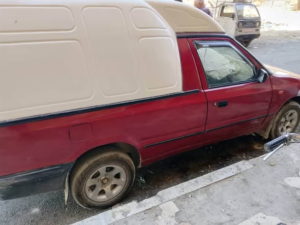 سكودا كرتا 2000 - صورة 2