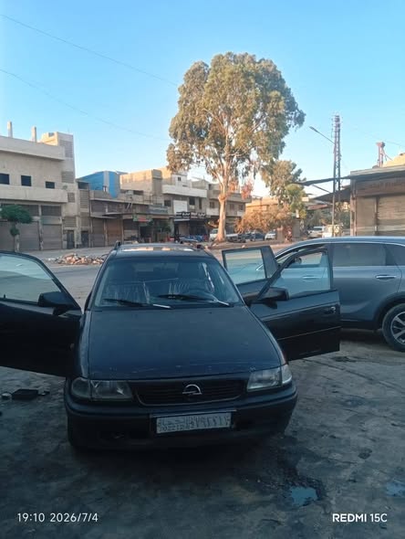 اوبل استرا 1993 - صورة 1