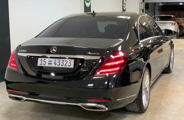 مرسيدس S560 2019 - صورة 4