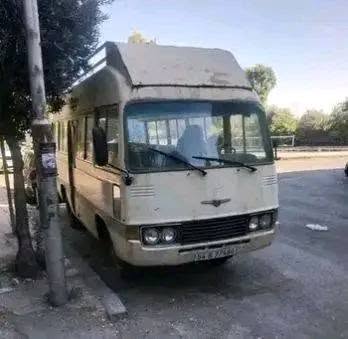 تويوتا كوستر 1979 - صورة 1