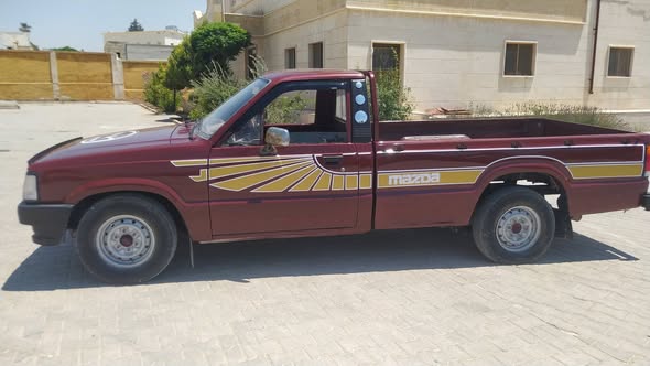مازدا بيك أب 1992 - صورة 3