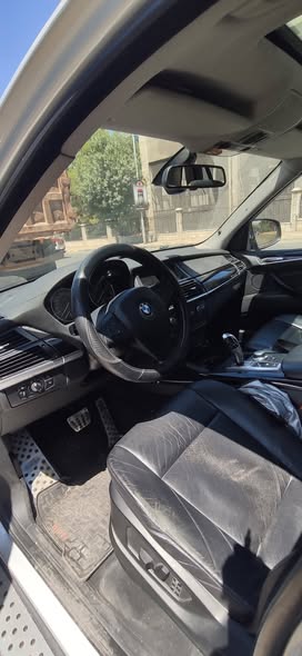 بي ام دبليو X5 2009 - صورة 5