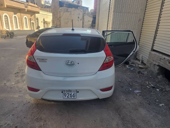 هيونداي اكسنت 2016 - صورة 3