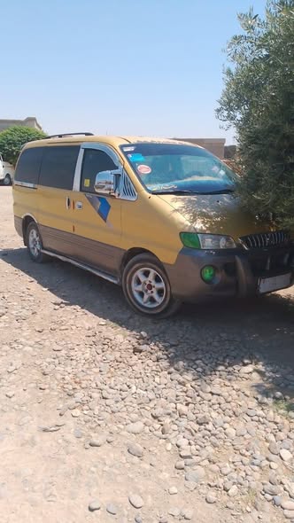 هيونداي اتش 1 2001 - صورة 1