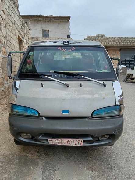 هونداي H-1 1996 - صورة 3