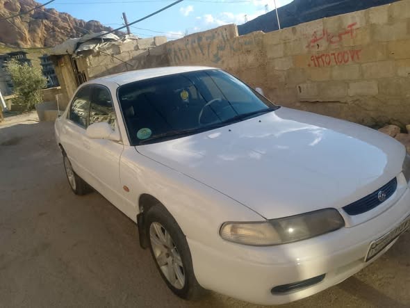 مازدا 626 1995 - صورة 2