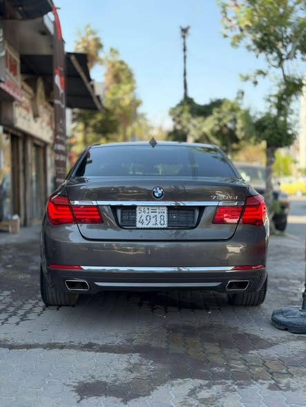 بي إم دبليو 750Li 2014 - صورة 5