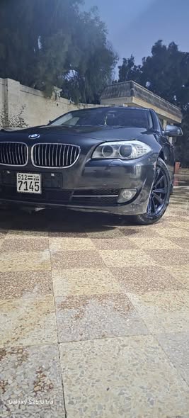 بي إم دبليو 520 2012 - صورة 2