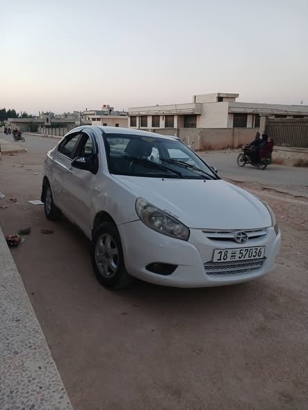 جاك B13 2010 - صورة 1