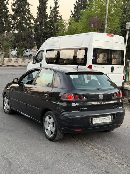 سيات ابيزا 2003 - صورة 2