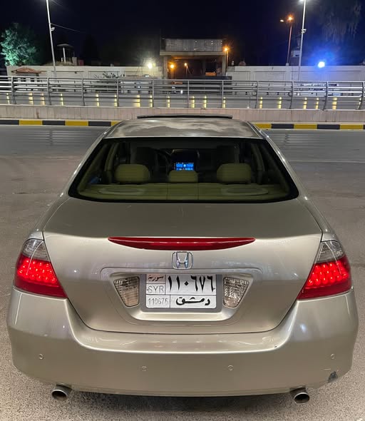 هوندا أكورد 2007 - صورة 5