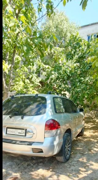 هيونداي سنتافي 2005 - صورة 4