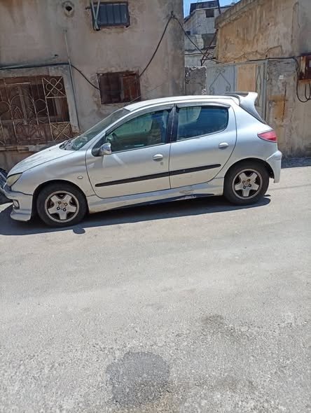 بيجو 206 2006 - صورة 1