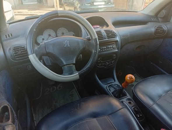 بيجو 206 2005 - صورة 4