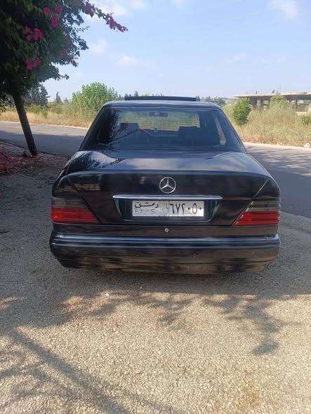 مرسيدس 320 1991 - صورة 4