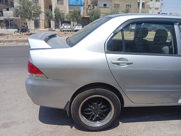ميتسوبيشي لانسر 2006 - صورة 4
