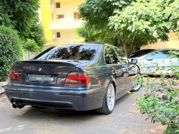 بي إم دبليو 530 2003 - صورة 3