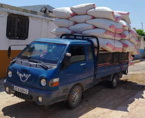 هيونداي H100 2001 - صورة 2