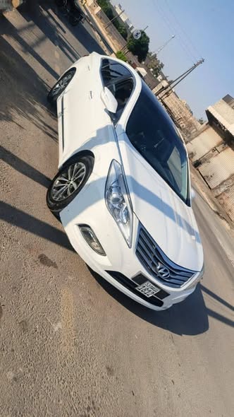 هونداي أزيرا 2013 - صورة 1