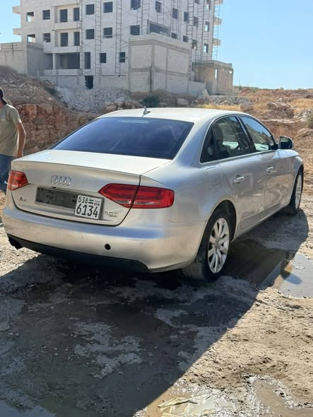 اودي A4 2010 - صورة 2