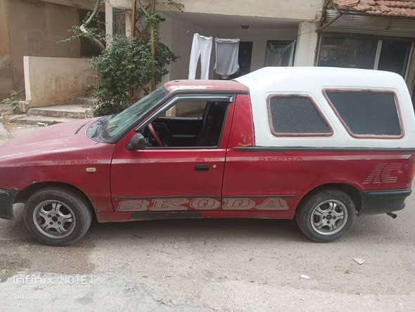 سكودا Pickup 1998 - صورة 4