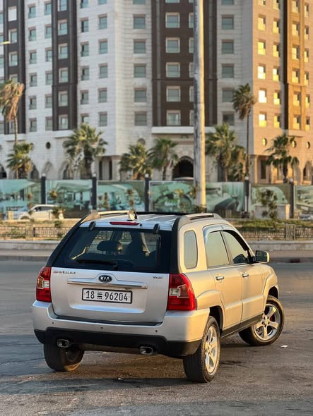 كيا سبورتاج 2010 - صورة 2
