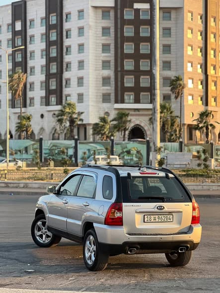 كيا سبورتاج 2010 - صورة 5