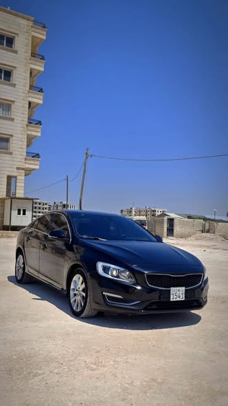 فولفو S60 2015 - صورة 2