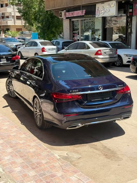 مرسيدس E350 2021 - صورة 2