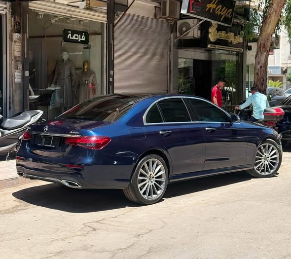 مرسيدس E350 2021 - صورة 3