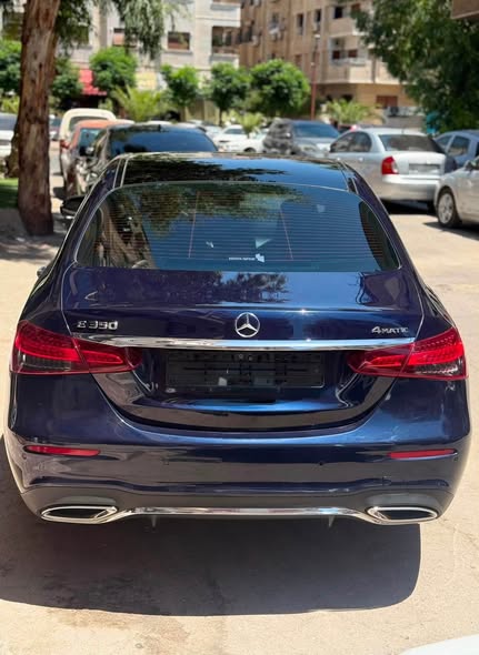 مرسيدس E350 2021 - صورة 5