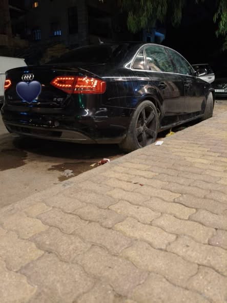 اودي A4 2012 - صورة 1