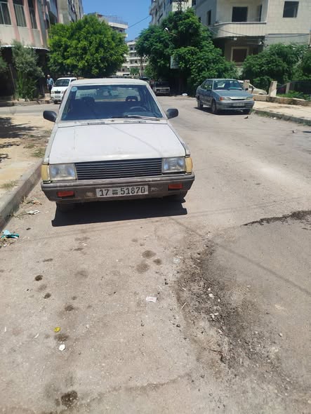 ميتسوبيشي لانسر 1983 - صورة 2