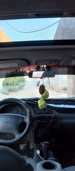 دايو لانوس 2002 - صورة 4