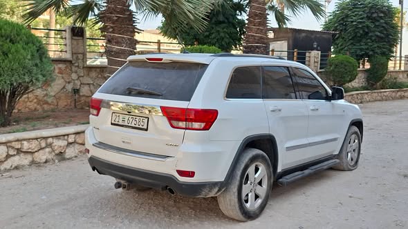 جيب شيروكي 2013 - صورة 5