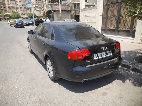 اودي A4 2008 - صورة 2