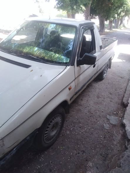 سكودا بيك اب 1994 - صورة 5