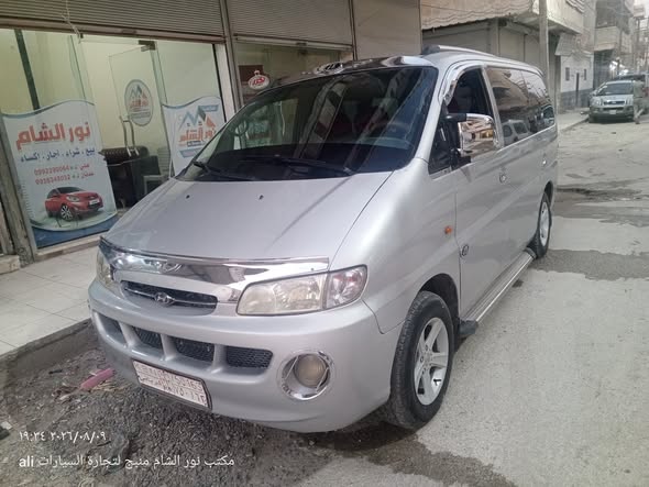 هيونداي H-1 2000 - صورة 5
