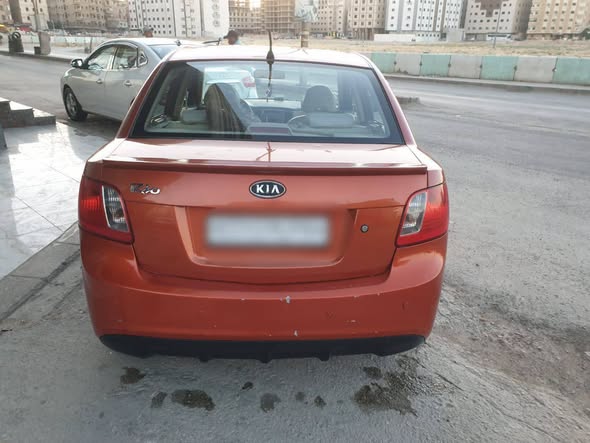 كيا ريو 2011 - صورة 4