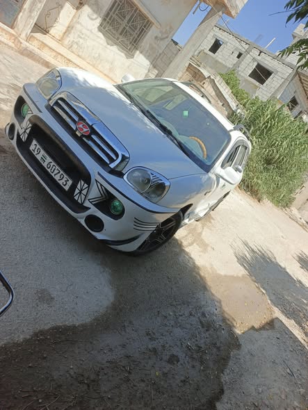 هيونداي سنتافيه 2004 - صورة 1
