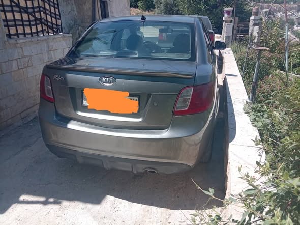 كيا ريو 2011 - صورة 1