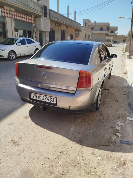 اوبل فكترا 2003 - صورة 5