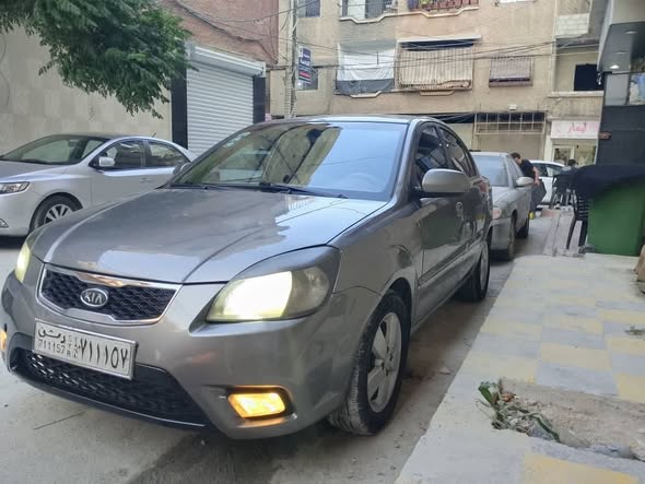 كيا ريو 2010 - صورة 1
