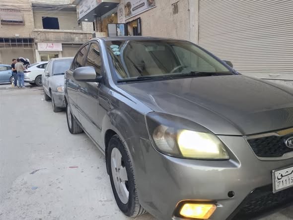 كيا ريو 2010 - صورة 5