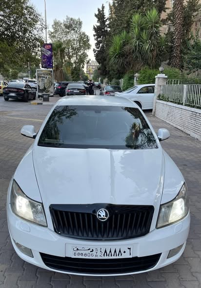 سكودا أوكتافيا 2008 - صورة 2