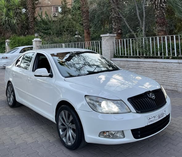 سكودا أوكتافيا 2008 - صورة 3