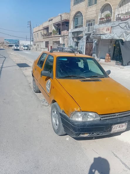 داسيا سوبر نوفا 2002 - صورة 2