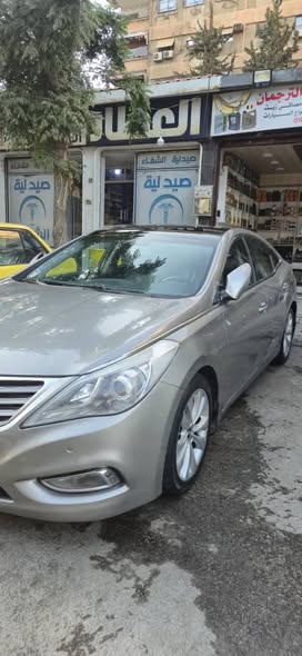 هيونداي ازيرا 2012 - صورة 2