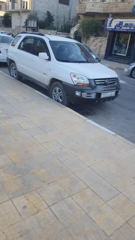 كيا سبورتاج 2006