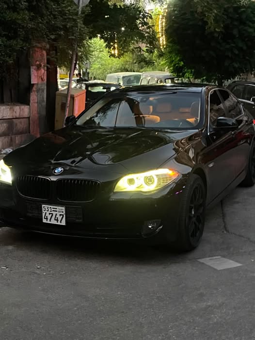 بي إم دبليو 523i 2012
